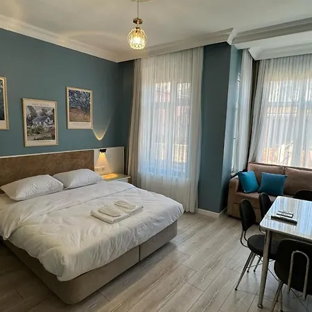 Dizayn Apart Apart Otel 3*