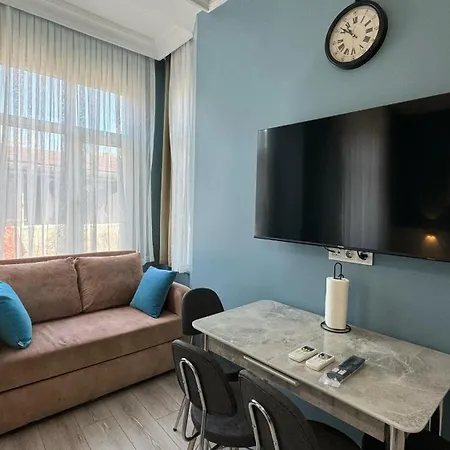 Dizayn Apart 3* Istanbul