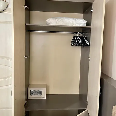 デザイン レジデンス 3*