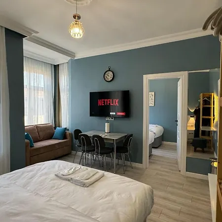 デザイン レジデンス 3* イスタンブール